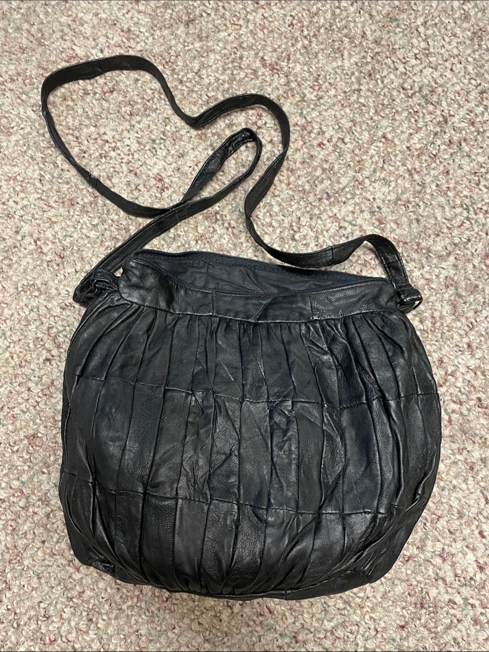 Vintage leather crossbody strap purse - black genuine leather